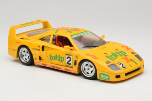 Ferrari F40 Totip Jolly Club #2 Yellow Bburago 1:18 3332-Y1 Diecast - image 6 of 8