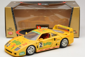 Ferrari F40 Totip Jolly Club #2 Yellow Bburago 1:18 3332-Y1 Diecast - image 8 of 8