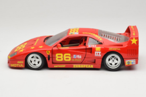 Ferrari F40 LM #86 Ch. Pozzi IMSA 24 Hours of Le Mans 1985 Red Bburago 1:18 3332-P6 Diecast - image 4 of 8