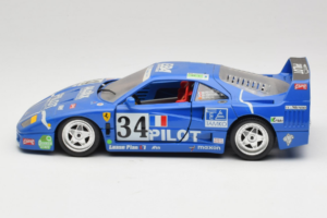 Ferrari F40 #34 M. Ferte / Thavenin / Palau Pilot Blue 1987 Bburago 1:18 3032-B1 Diecast - image 4 of 8