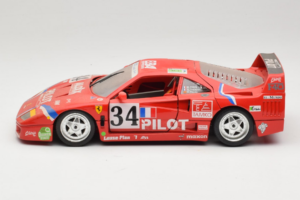 Ferrari F40 LM Pilot #34 Ferte / Thavenin / Palau 24 Hours of Le Mans 1995 Red Bburago 1:18 3032-P3 Diecast - image 4 of 8