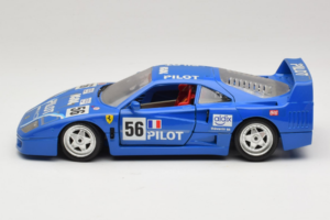 Ferrari F40 Pilot #56 Blue Bburago 1:18 3332-BL1 Diecast - image 4 of 8
