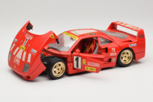 Ferrari F40 Pirelli Agip #1 Ferrari Club Italia Red Bburago 1:18 3032-P2 Diecast - image 2 of 8