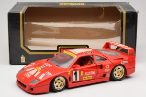 Ferrari F40 Pirelli Agip #1 Ferrari Club Italia Red Bburago 1:18 3032-P2 Diecast - image 8 of 8