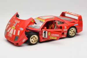 Ferrari F40 Evoluzione #1 Pirelli Agip Red with Gold Wheels 1992 Bburago 1:18 3042-P2 Diecast - image 2 of 8