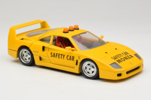 Ferrari F40 Safety Car Yellow Bburago 1:18 3032-Y2 Diecast - image 6 of 8