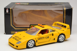 Ferrari F40 Safety Car Yellow Bburago 1:18 3032-Y2 Diecast - image 8 of 8