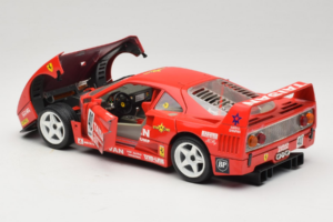 Ferrari F40 #40 T. Ohta / A. Reid Taisan Red 1987 Bburago 1:18 3022-T1 Diecast - image 5 of 8
