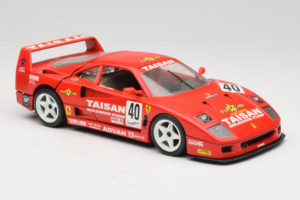 Ferrari F40 #40 T. Ohta / A. Reid Taisan Red 1987 Bburago 1:18 3022-T1 Diecast - image 6 of 8