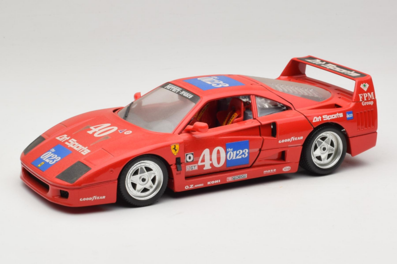 Ferrari F40 #40 the0123 Red 1987 Bburago 1:18 3332-P5 Diecast