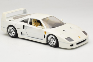 Ferrari F40 White Bburago 1:18 3332-W4 Diecast - image 6 of 8