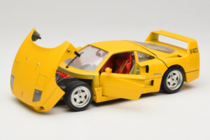 Ferrari F40 Yellow Bburago 1:18 3032-Y1 Diecast - image 2 of 8