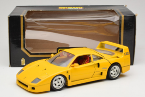 Ferrari F40 Yellow Bburago 1:18 3032-Y1 Diecast - image 8 of 8