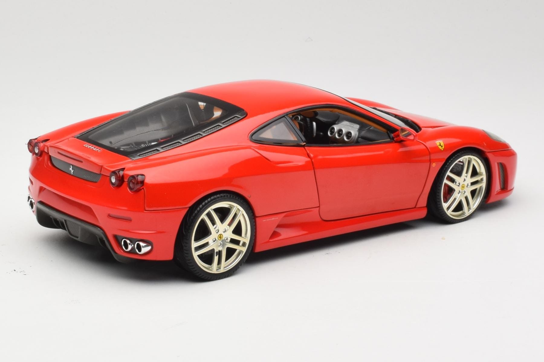 Ferrari F430 Red Hot Wheels 1:18