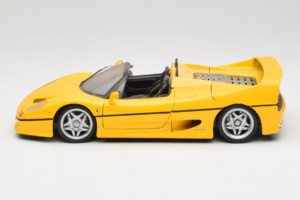 Ferrari F50 Convertible Yellow Maisto 1:18 50246-Y1 Diecast - image 4 of 8