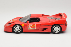 Ferrari F50 Coupe #50 50 Jahre Ferrari Red Bburago 1:18 3352-P2 Diecast - image 4 of 8