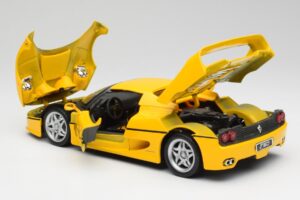 Ferrari F50 Giallo Modena Maisto 1:18 F50001 Diecast - image 5 of 8