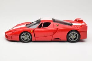 Ferrari FXX Red Hot Wheels 1:18 310801 Diecast - image 4 of 8