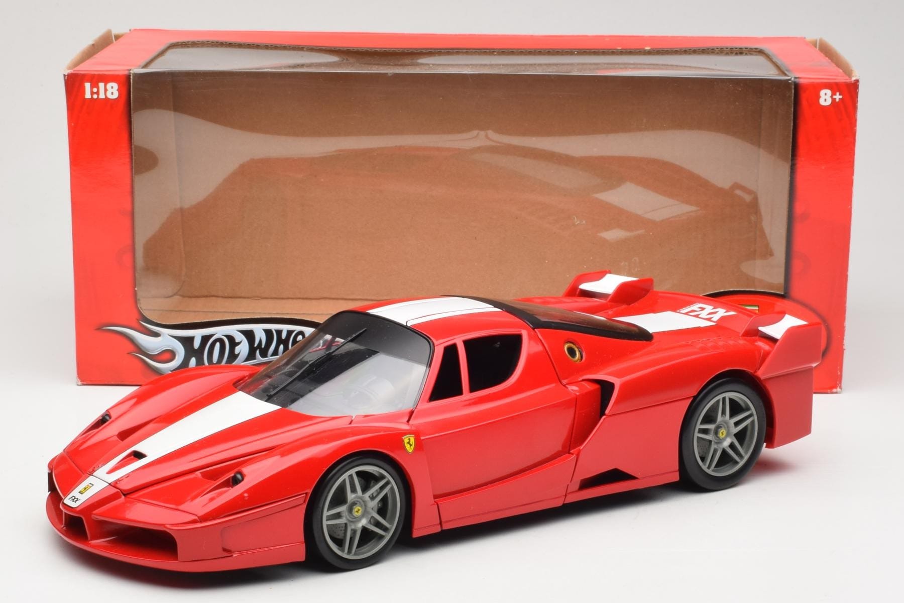 Ferrari FXX Red Hot Wheels 1:18