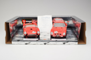 Ferrari Gift Set 250 Testa Rossa & 250 GTO Red Bburago 1:18 GC002 Diecast