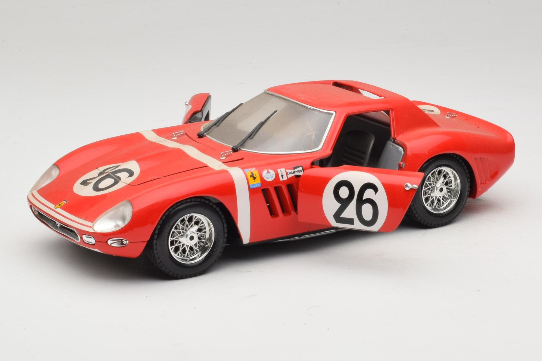 Ferrari 250 GTO #26 Red Guiloy 1:18