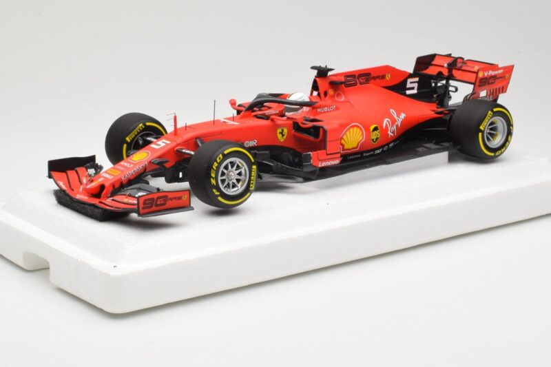 Ferrari SF90 #5 S. Vettel Australian GP 2019 BBR 1:18 Ferrari SF90 #5 S. Vettel Australian GP 2019 BBR 1:18 BBR191805DIE Resin