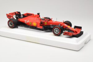 Ferrari SF90 #5 S. Vettel Italian GP Monza 2019 BBR 1:18 BBR191835 Resin - image 4 of 6