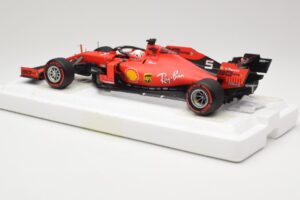 Ferrari SF90 #5 S. Vettel Italian GP Monza 2019 BBR 1:18 BBR191835 Resin - image 5 of 6