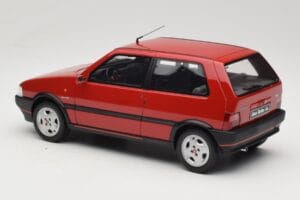 Fiat Uno Turbo IE Rosso Racing Otto 1:18 OT487 Resin - image 5 of 6