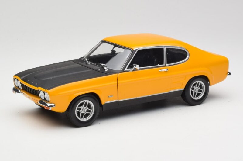 Ford Capri 2600 RS Signal Yellow With Black Minichamps 1:18 Ford Capri 2600 RS Signal Yellow With Black Minichamps 1:18 180089070 Diecast