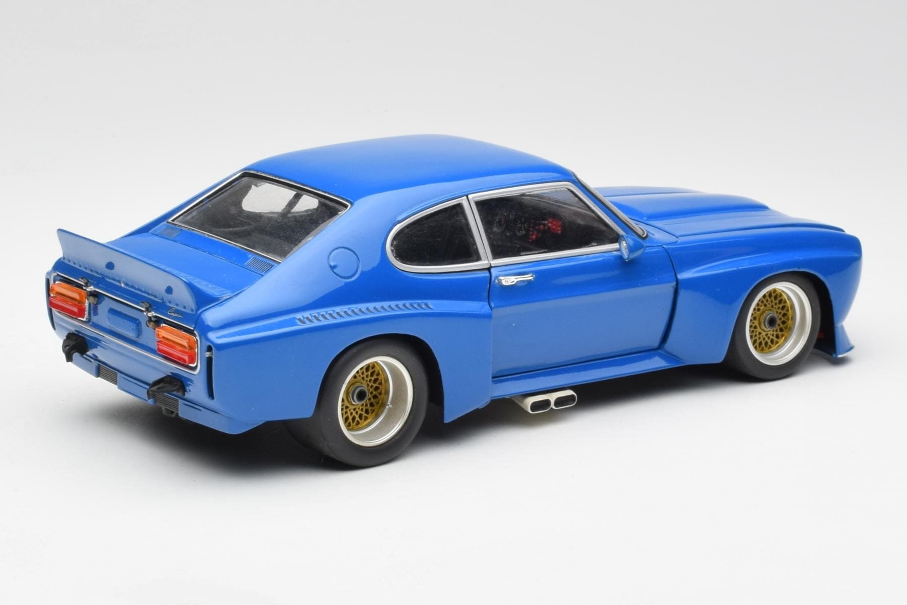 Ford Capri RS 3100 Blue Minichamps 1:18