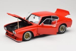 Ford Capri RS 3100 Signal Red Minichamps 1:18 180748001 Diecast - image 2 of 8