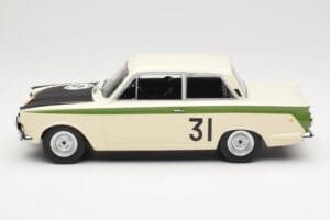 Ford Cortina Lotus #31 J. Ickx / G. Staepelaere Marathon de la Route 1966 MCG 1:18 MCG18436R Diecast - image 3 of 6