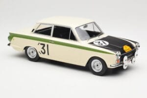 Ford Cortina Lotus #31 J. Ickx / G. Staepelaere Marathon de la Route 1966 MCG 1:18 MCG18436R Diecast - image 4 of 6