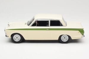 Ford Cortina Lotus White & Green Stripe MCG 1:18 MCG18434 Diecast - image 3 of 6
