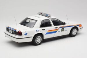 Ford Crown Victoria RCMP Police Car AUTOart 1:18 72706 Diecast - image 3 of 8