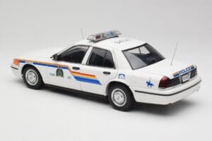 Ford Crown Victoria RCMP Police Car AUTOart 1:18 72706 Diecast - image 7 of 8