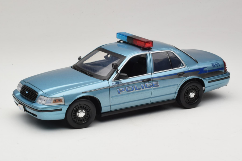 Ford Crown Victoria Police Cruiser Twilight Blue Greenlight 1:18 01643 Diecast
