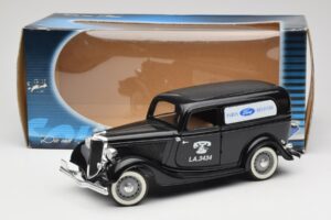 Ford Delivery Truck Ford Parts Black Solido 1:18 8417 Diecast - image 8 of 8