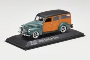 Ford Deluxe Woody Forest Green Minichamps 1:43 FORD20002 Diecast - image 2 of 4