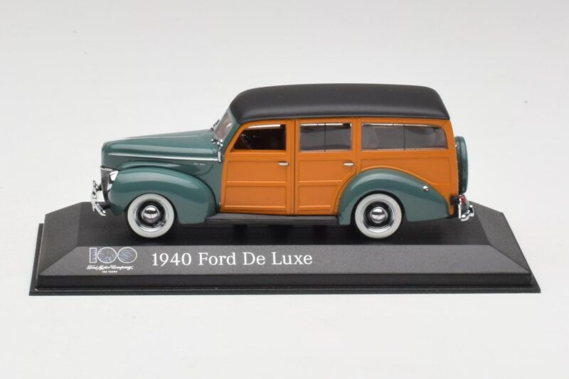 Ford Deluxe Woody Forest Green Minichamps 1:43 Ford Deluxe Woody Forest Green Minichamps 1:43 FORD20002 Diecast