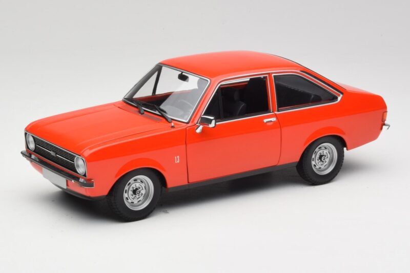 Ford Escort Mk2 Signal Orange Minichamps 1:18 150084100 Diecast