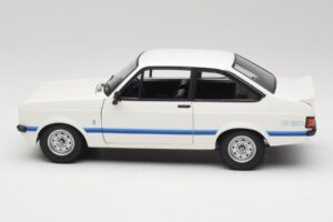 Ford Escort Mk2 RS 1800 White Minichamps 1:18 150094470 Diecast - image 4 of 8