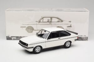 Ford Escort Mk2 RS 2000 LHD White Minichamps 1:18 150084300 Diecast - image 8 of 8