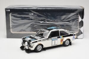 Ford Escort Mk2 RS 1800 #1 T. Mäkinen / H. Liddon Allied Polymer Group Winners Lombard RAC Rally 1975 Minichamps 1:18 1557587 - image 6 of 6