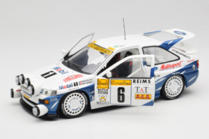 Ford Escort RS Cosworth Mobil 1 #6 F. Delecour / D. Grataloup Rally Monte Carlo Night Version Winner 1994 UT Models 1:18 3945 - image 2 of 8