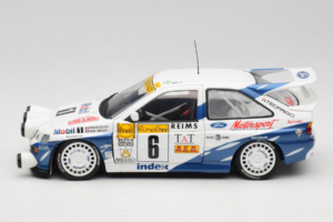 Ford Escort RS Cosworth Mobil 1 #6 F. Delecour / D. Grataloup Rally Monte Carlo Night Version Winner 1994 UT Models 1:18 3945 - image 4 of 8