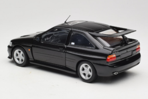 Ford Escort RS Cosworth Black Metallic Minichamps 1:18 150089020 Diecast - image 7 of 8