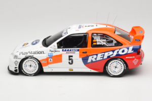 Ford Escort WRC #5 C. Sainz / L. Moya Ford World Rally Team Rally Catalunya 1997 Otto 1:18 OT1179 Resin - image 3 of 6