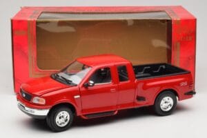 Ford F-150 Flareside SuperCab Red Mira 1:18 6217 Diecast - image 8 of 8